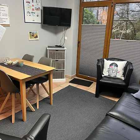 Nicole Luett Huus Apartment Werdum